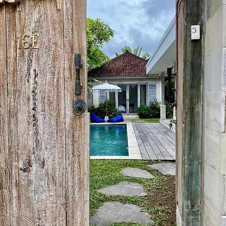 Villa Biru - 500M Batubelig Beach Canggu Dış mekan fotoğraf