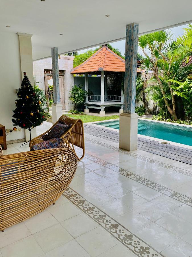 Villa Biru - 500M Batubelig Beach Canggu Dış mekan fotoğraf